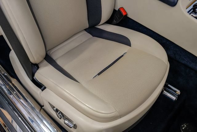 Used 2017 Rolls-Royce Wraith RWD image 53