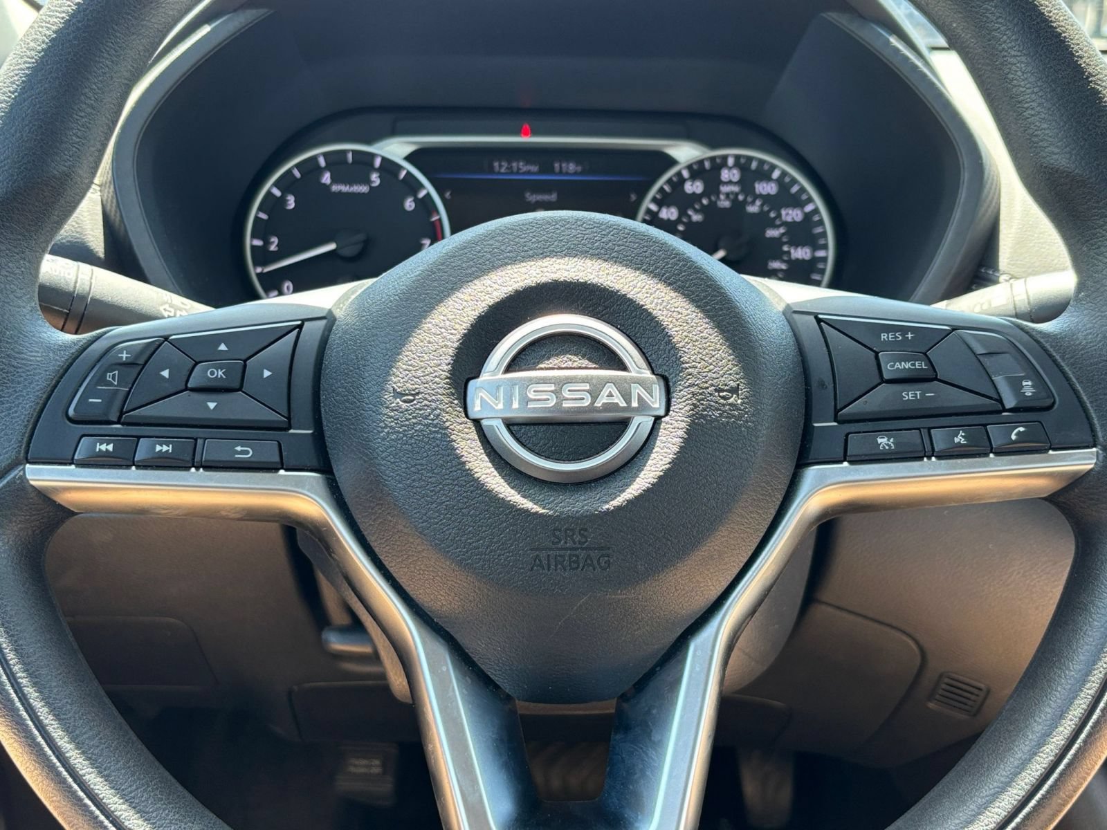 Used 2025 Nissan Sentra SV FWD image 21