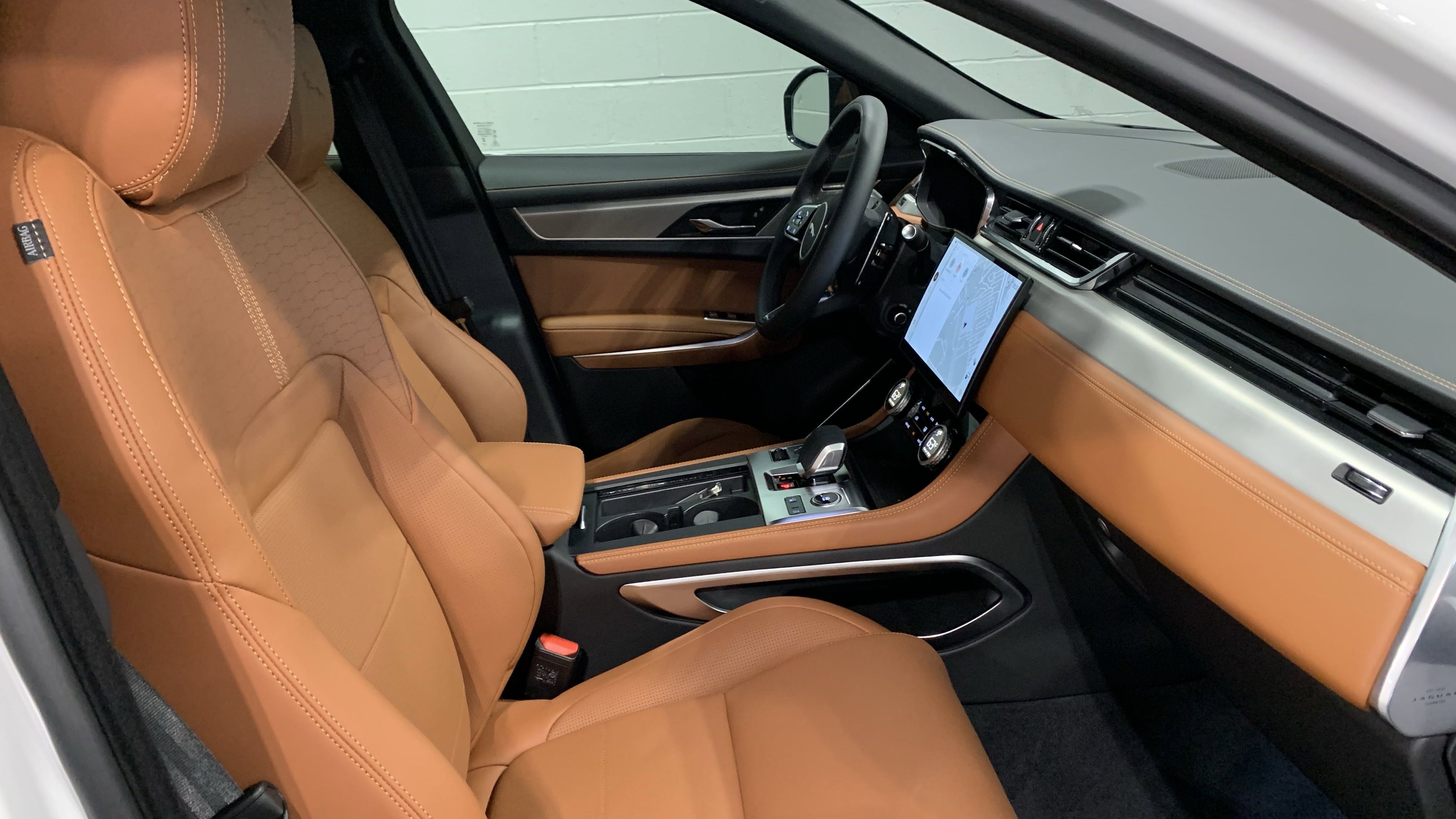 New 2026 Jaguar F-PACE R-Dynamic S image 14