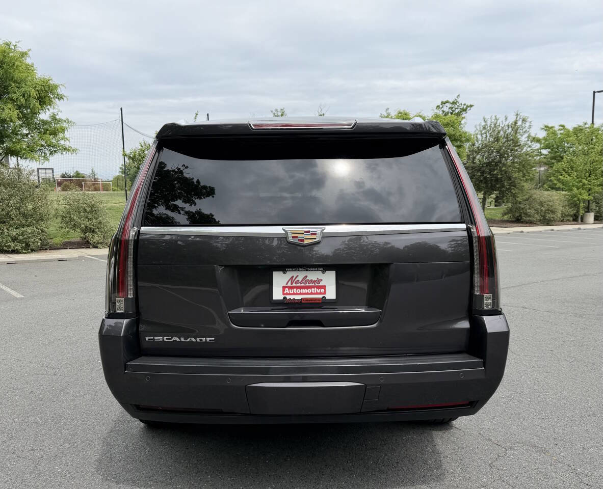 Used 2015 Cadillac Escalade ESV Premium AWD/4WD image 4