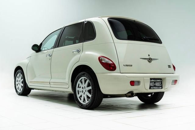 Used 2007 Chrysler PT Cruiser Touring w/ Fleet Value Group I image 17