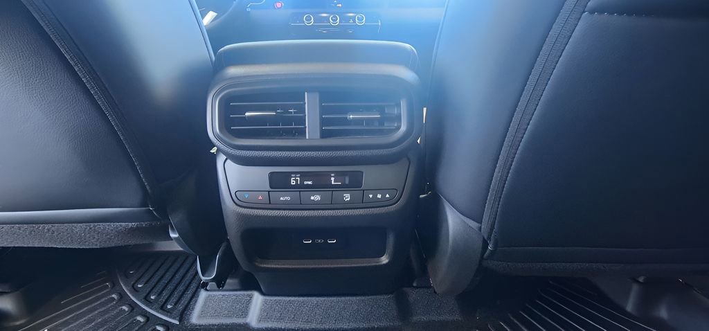 Used 2025 Honda Pilot EX-L image 21