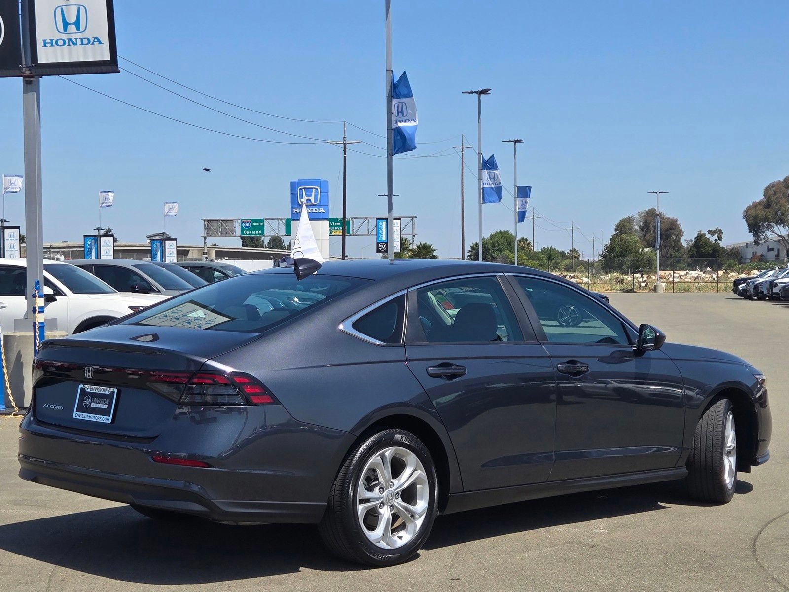Used 2023 Honda Accord LX image 7