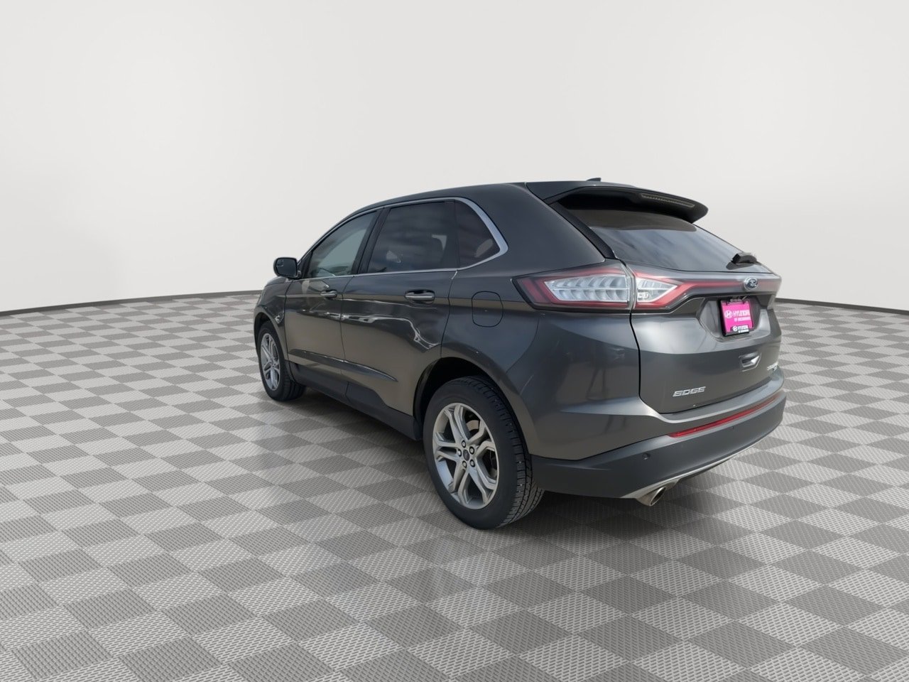 Used 2017 Ford Edge Titanium AWD/4WD image 6