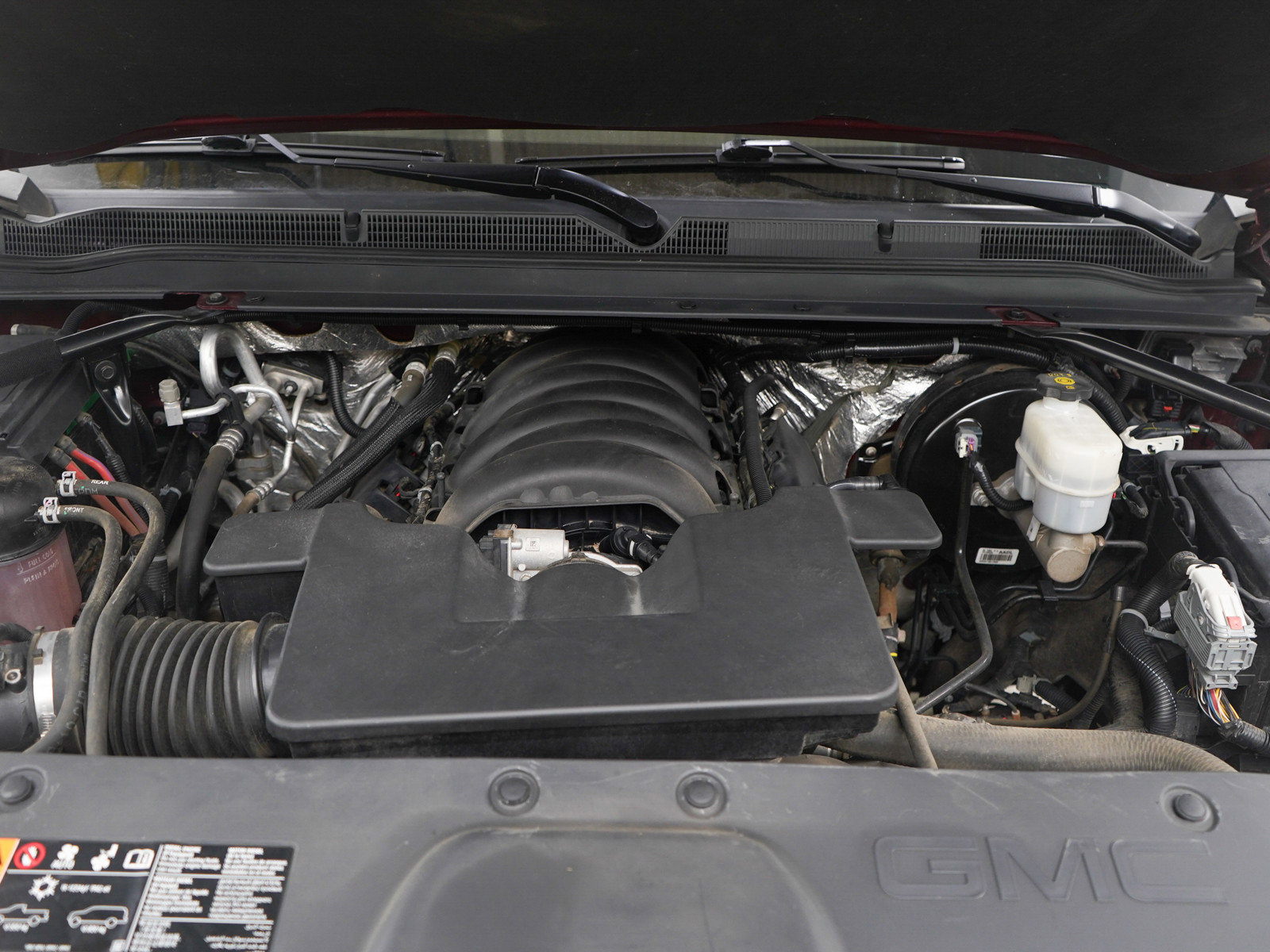 Used 2018 GMC Yukon Denali w/ Open Road Package image 33