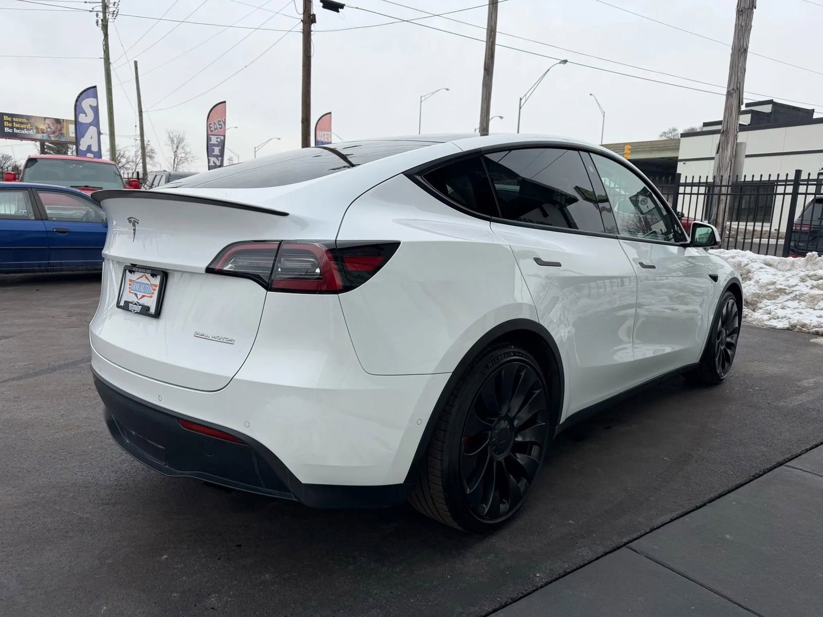 Used 2022 Tesla Model Y Performance AWD/4WD image 13