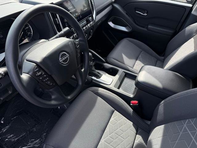 Certified 2025 Nissan Frontier SV image 16