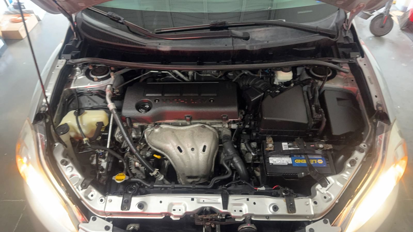 Used 2009 Toyota Matrix S FWD image 24