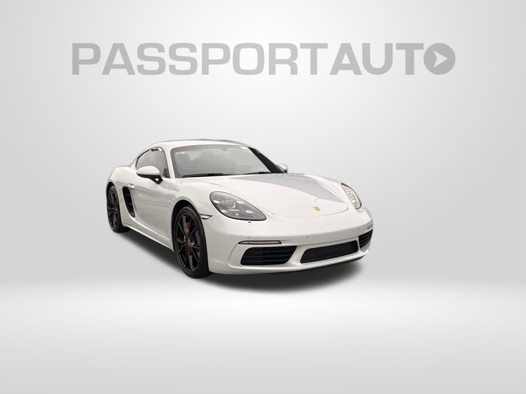 Used 2025 Porsche 718 Cayman S RWD image 3