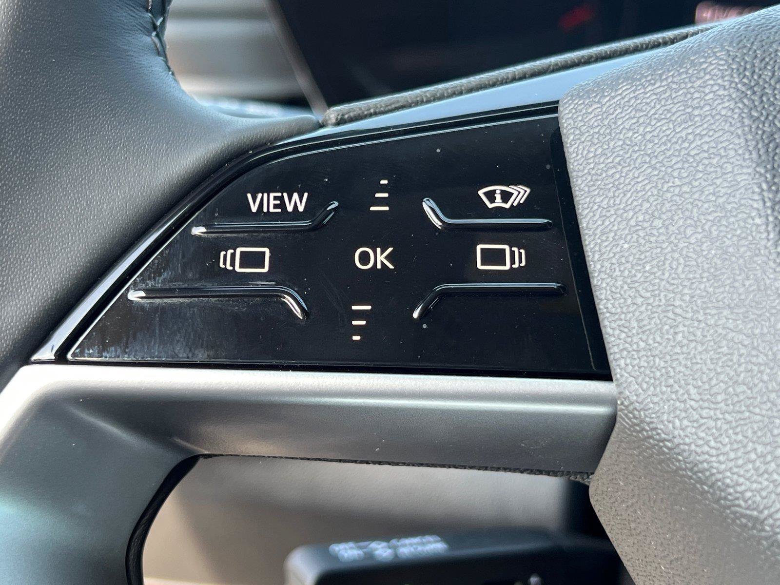 Used 2025 Audi Q5 Premium Plus AWD/4WD image 25