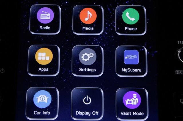 Used 2024 Subaru Crosstrek 2.5i Limited image 33