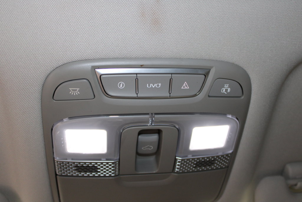 Used 2020 Kia Telluride S FWD image 54