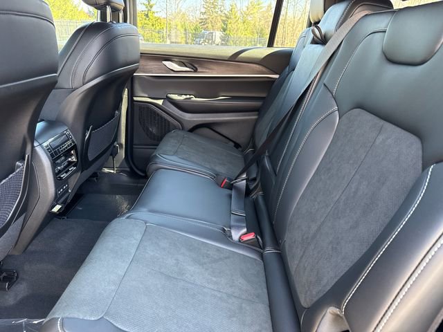 New 2026 Jeep Grand Cherokee L 4WD image 24