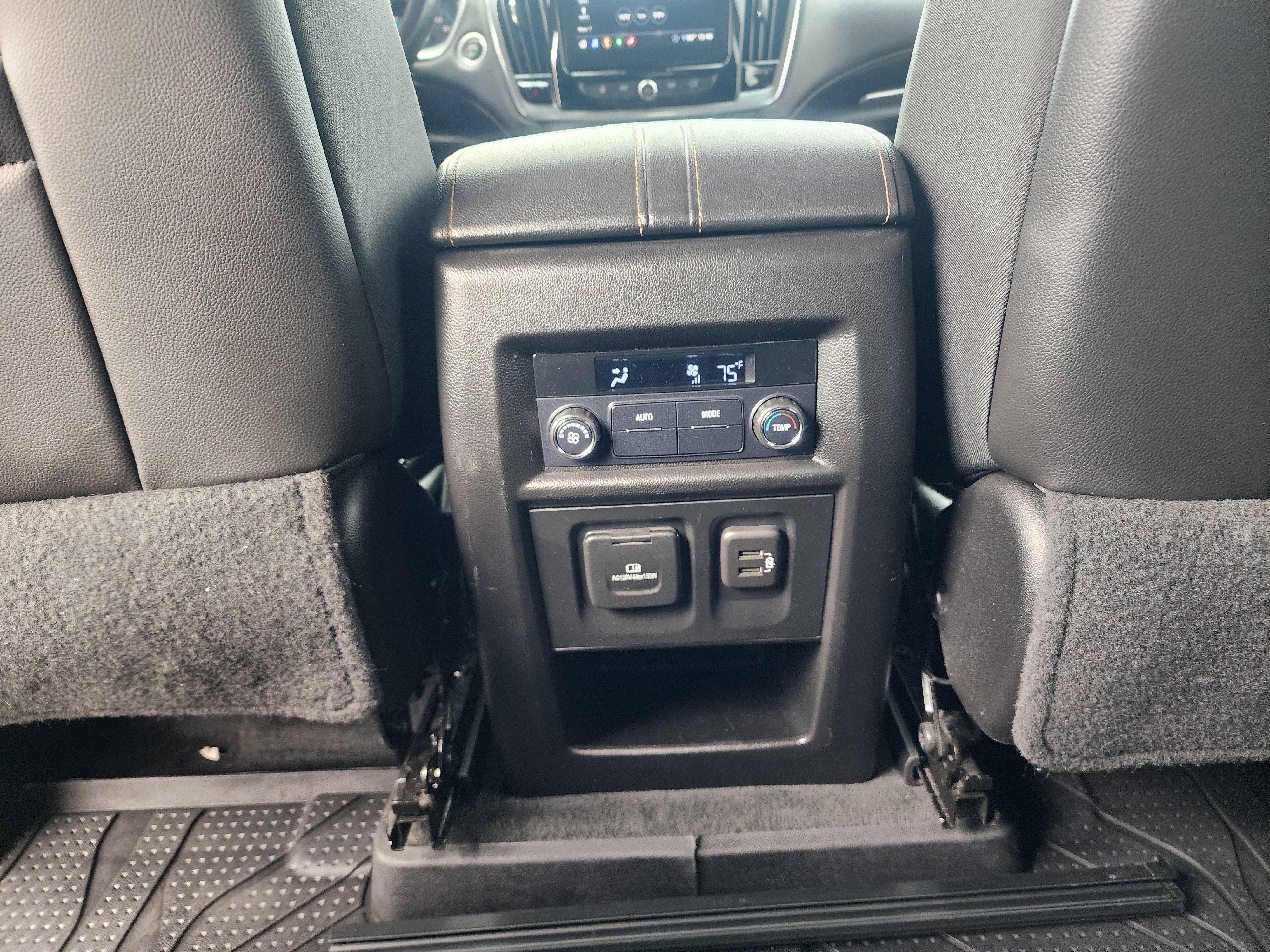 Used 2021 Chevrolet Traverse RS image 18