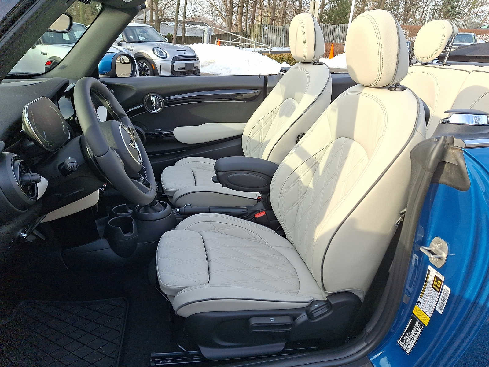 Used 2023 MINI Cooper S w/ Signature Upholstery Package image 10