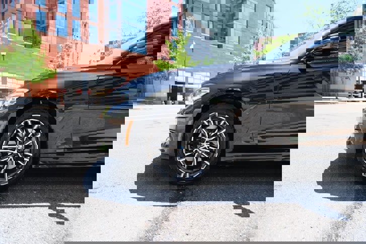 Used 2022 BMW 330i xDrive Sedan w/ Premium Package 2 image 5