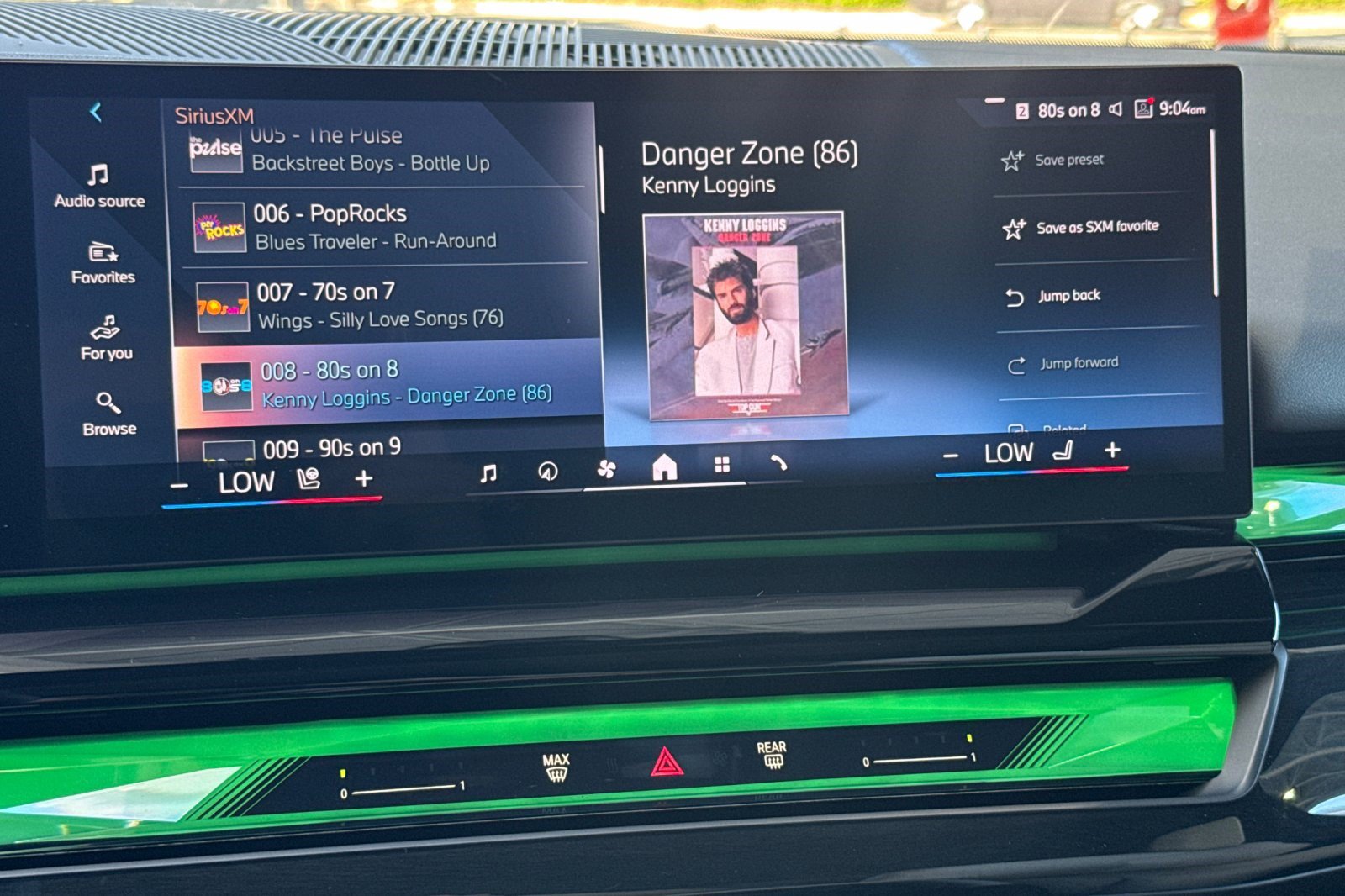 Used 2024 BMW i5 eDrive40i w/ Premium Package RWD image 24