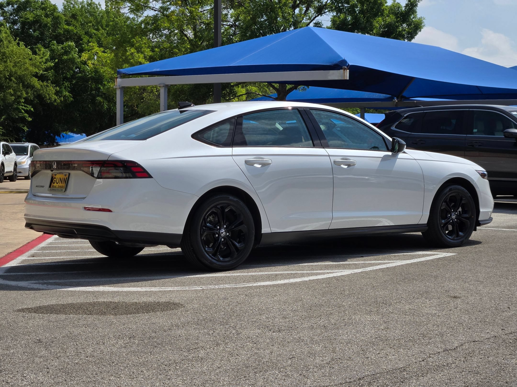 Certified 2025 Honda Accord SE image 3