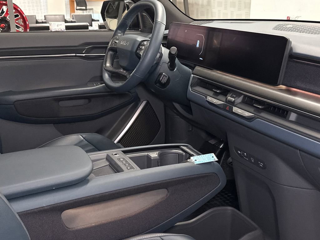 Certified 2024 Kia EV9 GT-Line image 18
