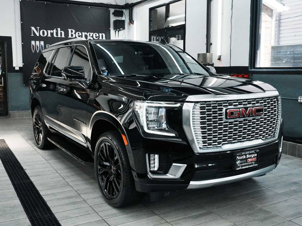 Used 2023 GMC Yukon Denali image 3