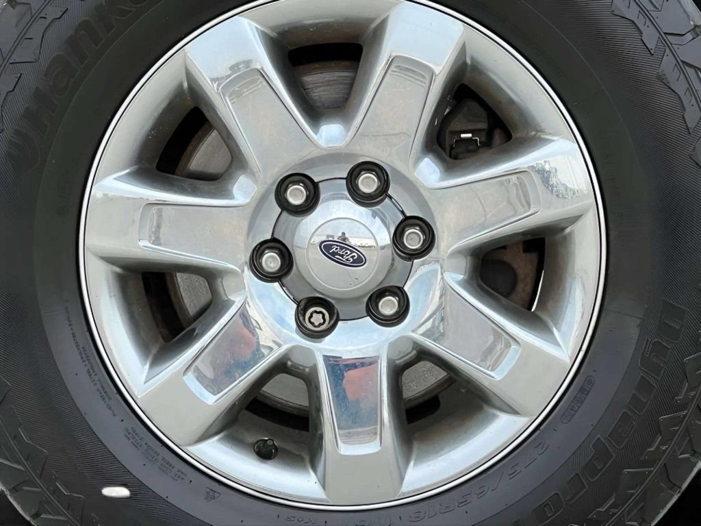 Used 2014 Ford F150 XLT w/ Equipment Group 302A Luxury AWD/4WD image 28