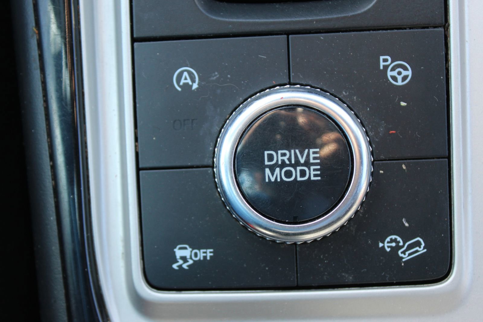 Used 2022 Ford Explorer ST w/ Equipment Group 401A image 32