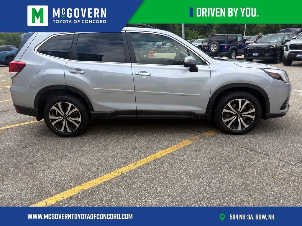 Used 2024 Subaru Forester Limited AWD/4WD image 8