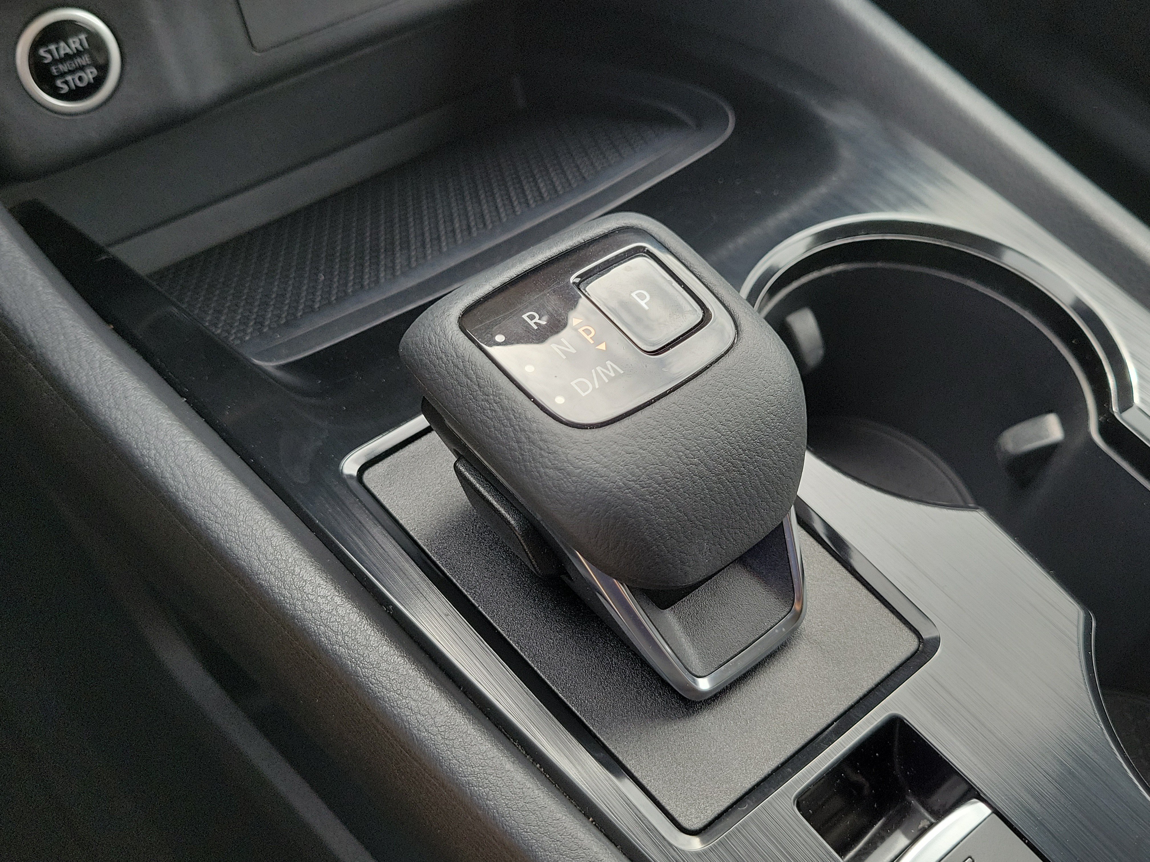 Used 2022 Nissan Rogue SV FWD image 34