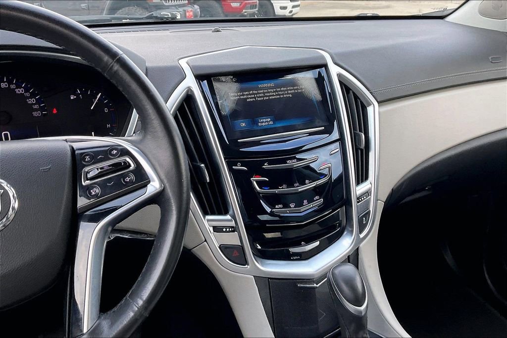 Used 2016 Cadillac SRX FWD image 9