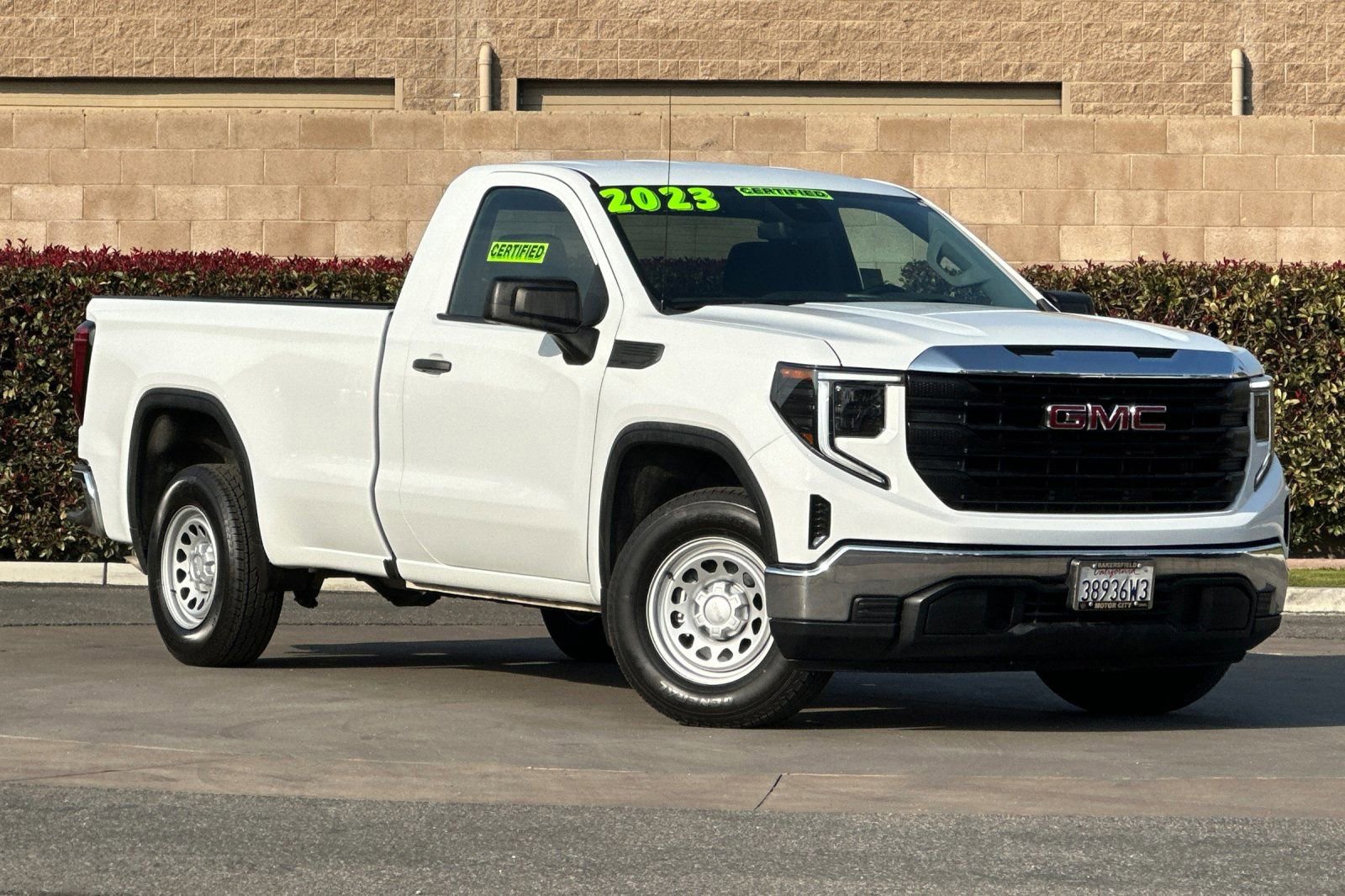 Certified 2023 GMC Sierra 1500 Pro w/ Convenience Package image 2