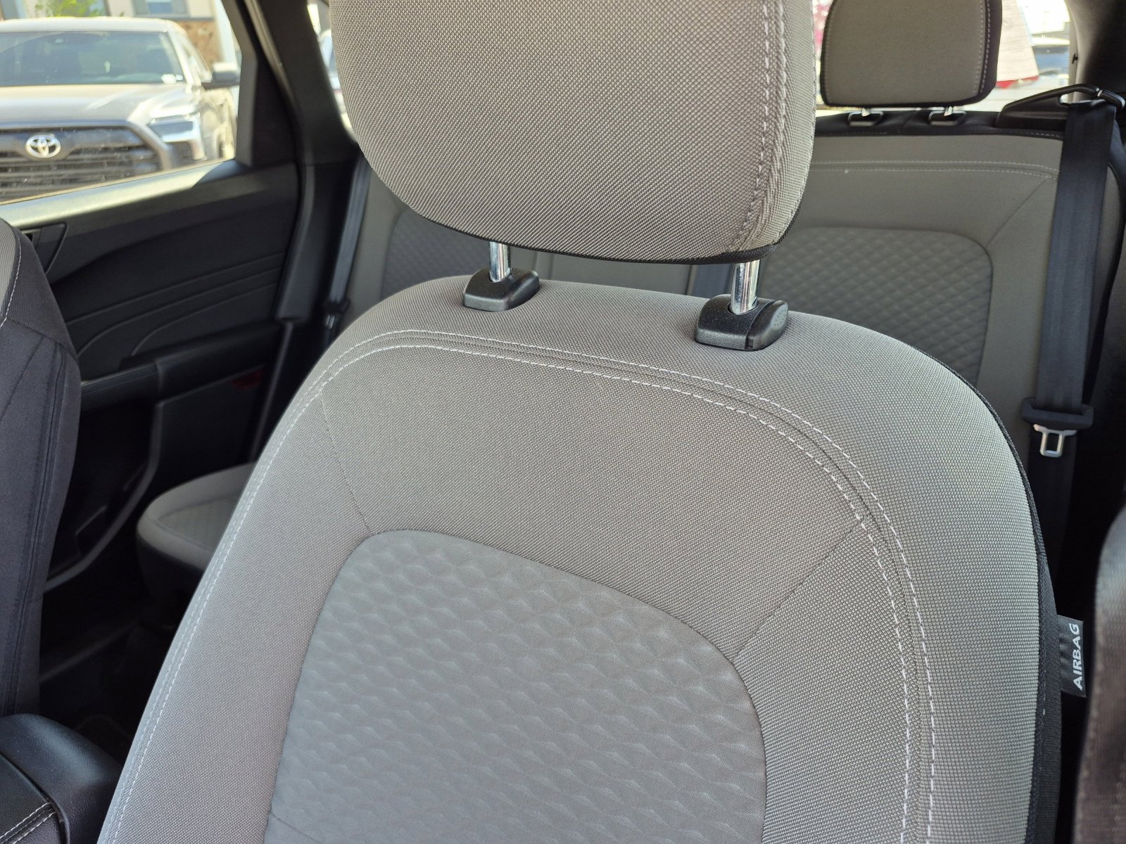 Used 2022 Ford Escape SE w/ Convenience Package image 27