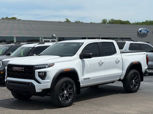 Used 2024 GMC Canyon Elevation w/ Convenience Package AWD/4WD image 32