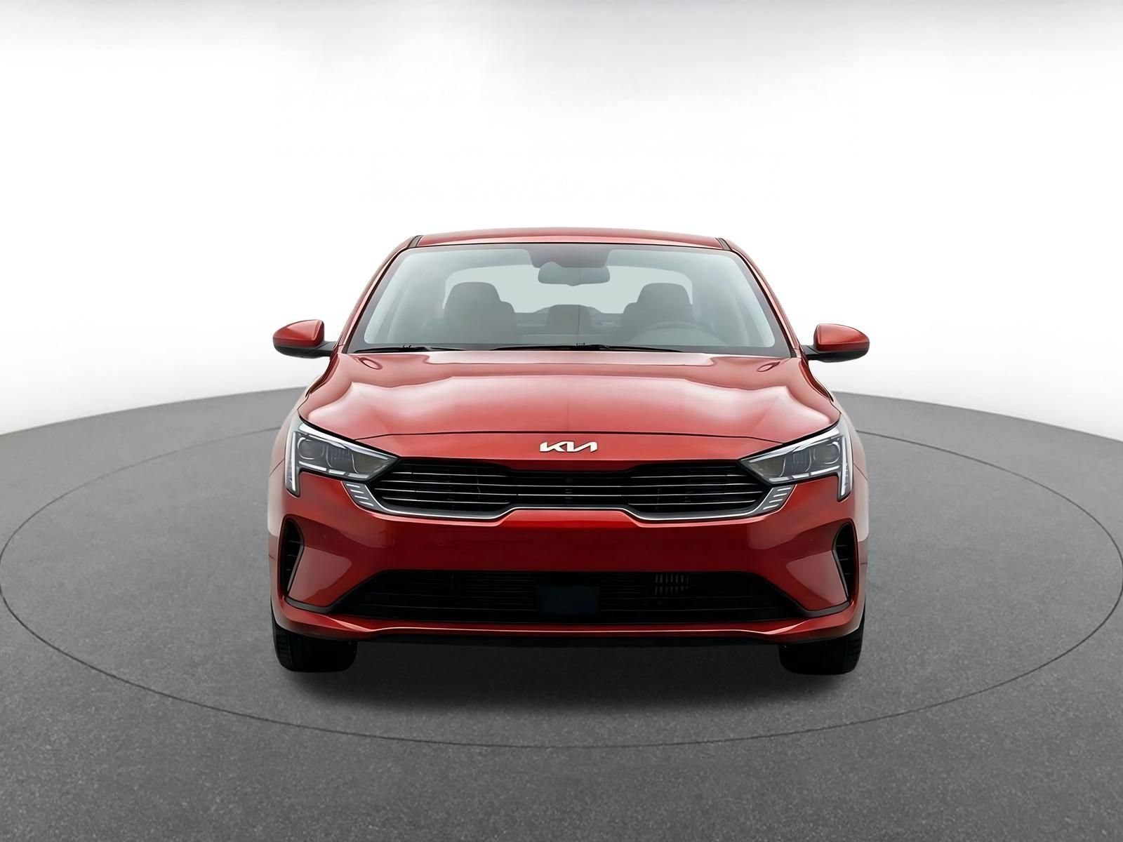 Used 2025 Kia K4 FWD image 2