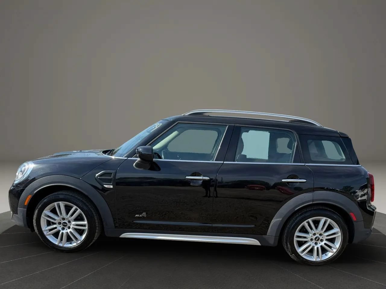 Used 2022 MINI Cooper Countryman ALL4 AWD/4WD image 9