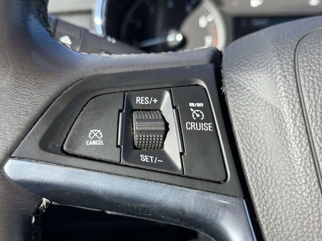 Used 2022 Buick Encore Preferred w/ Safety Package image 19