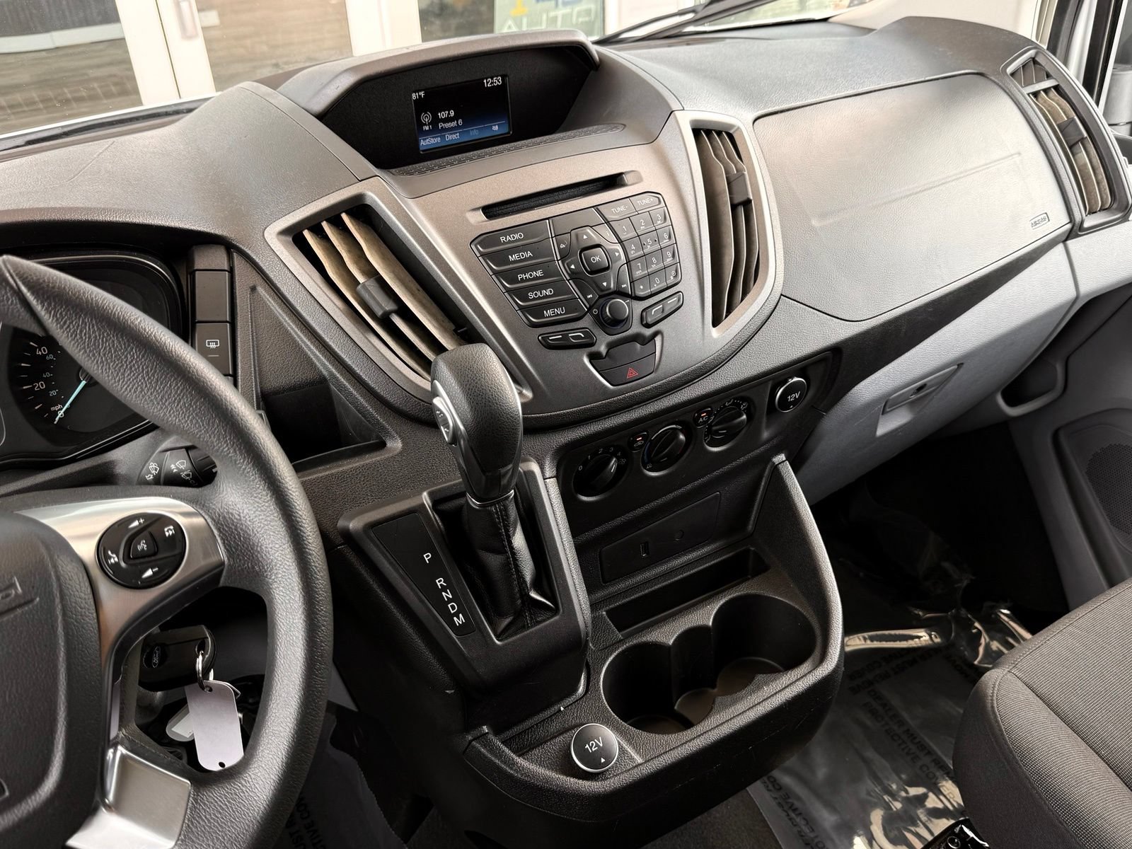 Used 2018 Ford Transit 150 XL RWD image 30