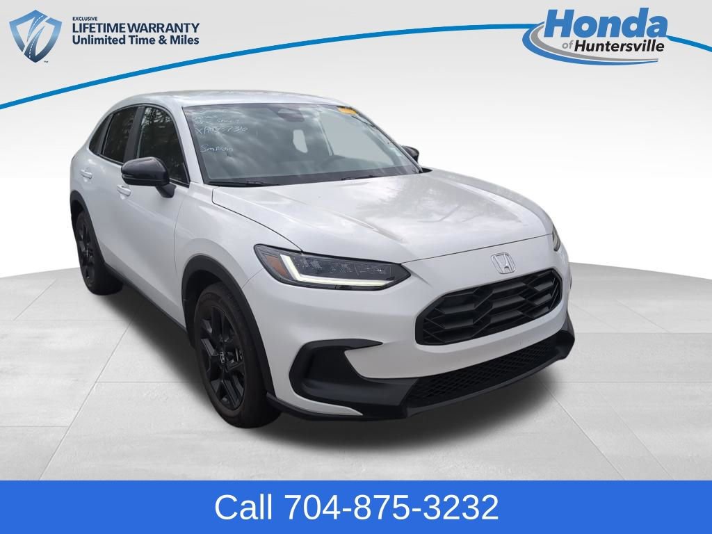 Used 2023 Honda HR-V Sport image 1