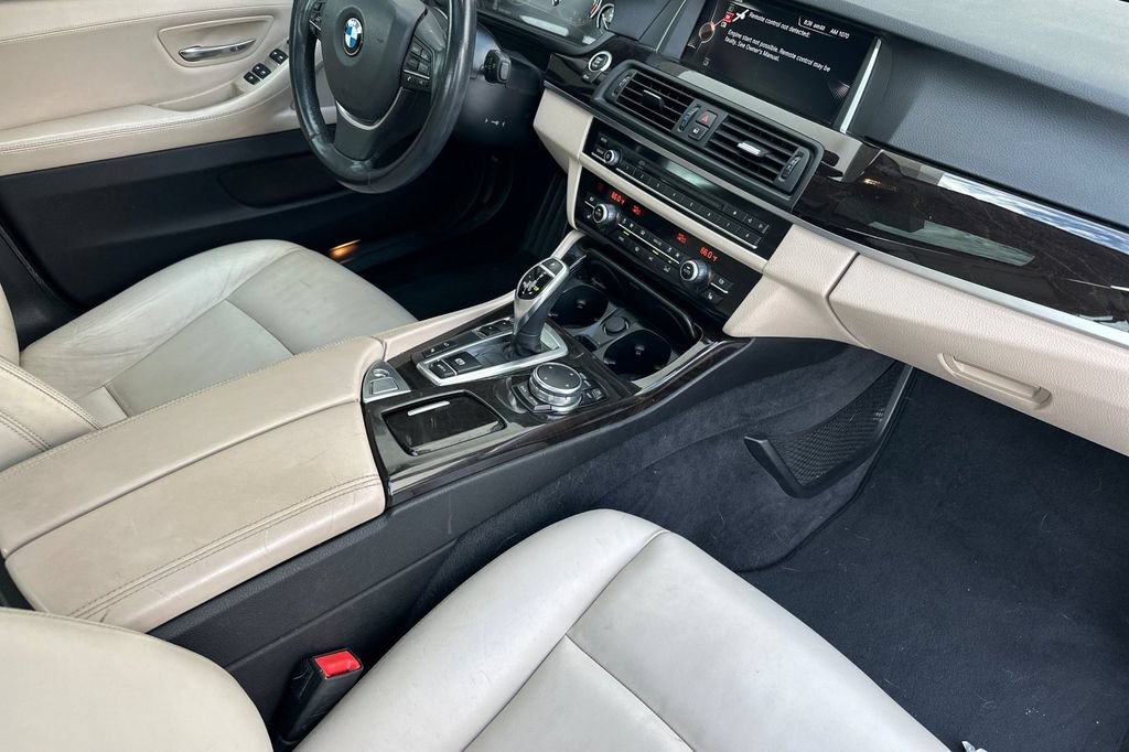 Used 2016 BMW 535i Sedan RWD image 16