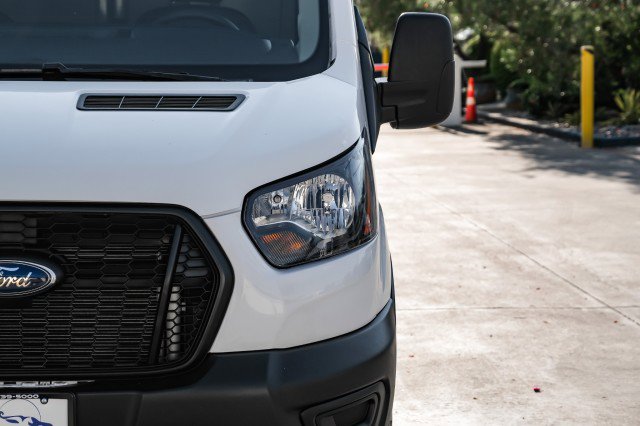 Used 2023 Ford Transit 150 Medium Roof AWD image 34