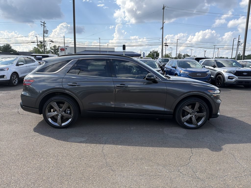 Used 2022 Genesis GV70 3.5T Sport w/ Sport Prestige Package AWD/4WD image 6