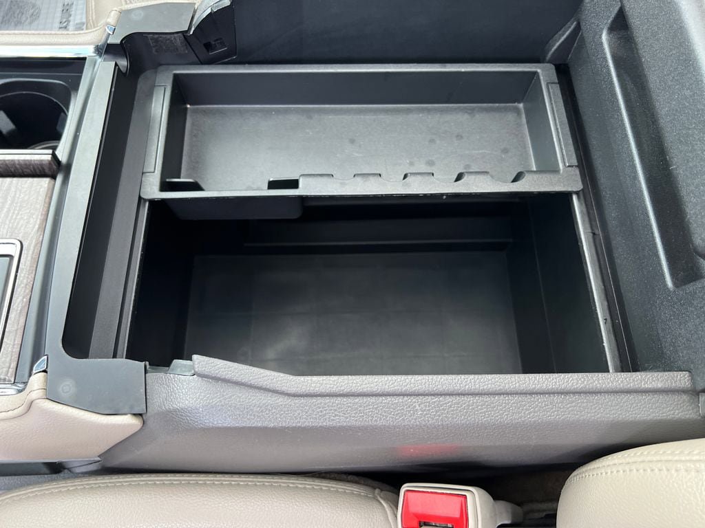 Used 2021 Ford Expedition Limited RWD image 9