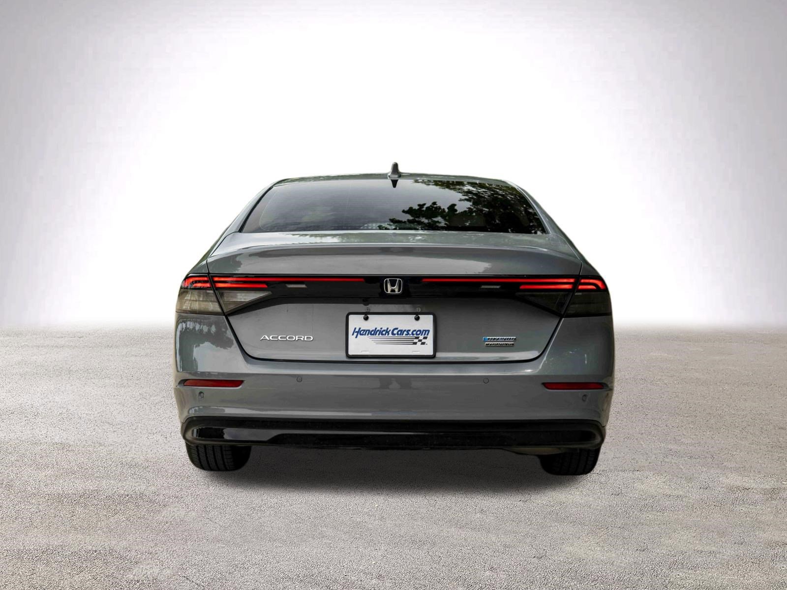 Used 2025 Honda Accord Touring image 8