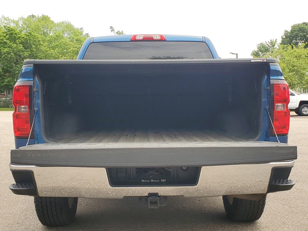 Used 2018 Chevrolet Silverado 1500 LT w/ All Star Edition AWD/4WD image 8