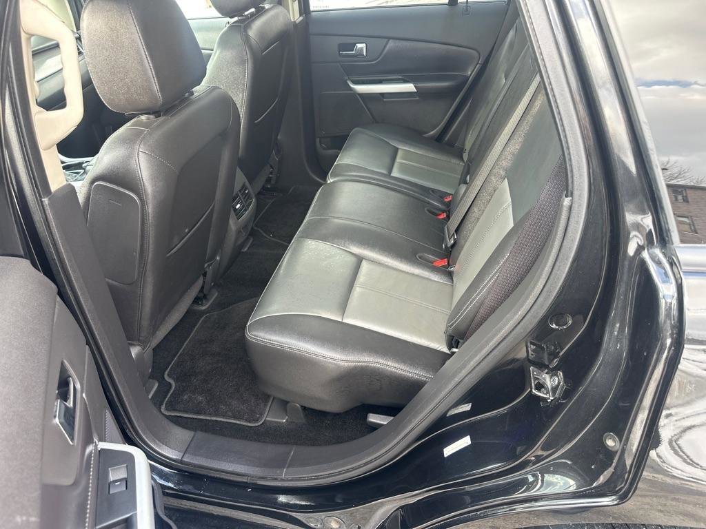 Used 2013 Ford Edge Sport w/ Driver Entry Pkg image 25