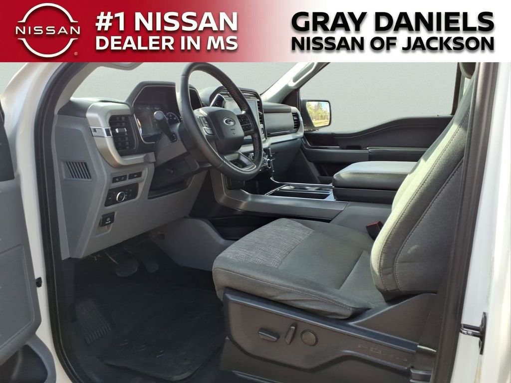 Used 2022 Ford F150 XLT w/ Equipment Group 302A High image 23