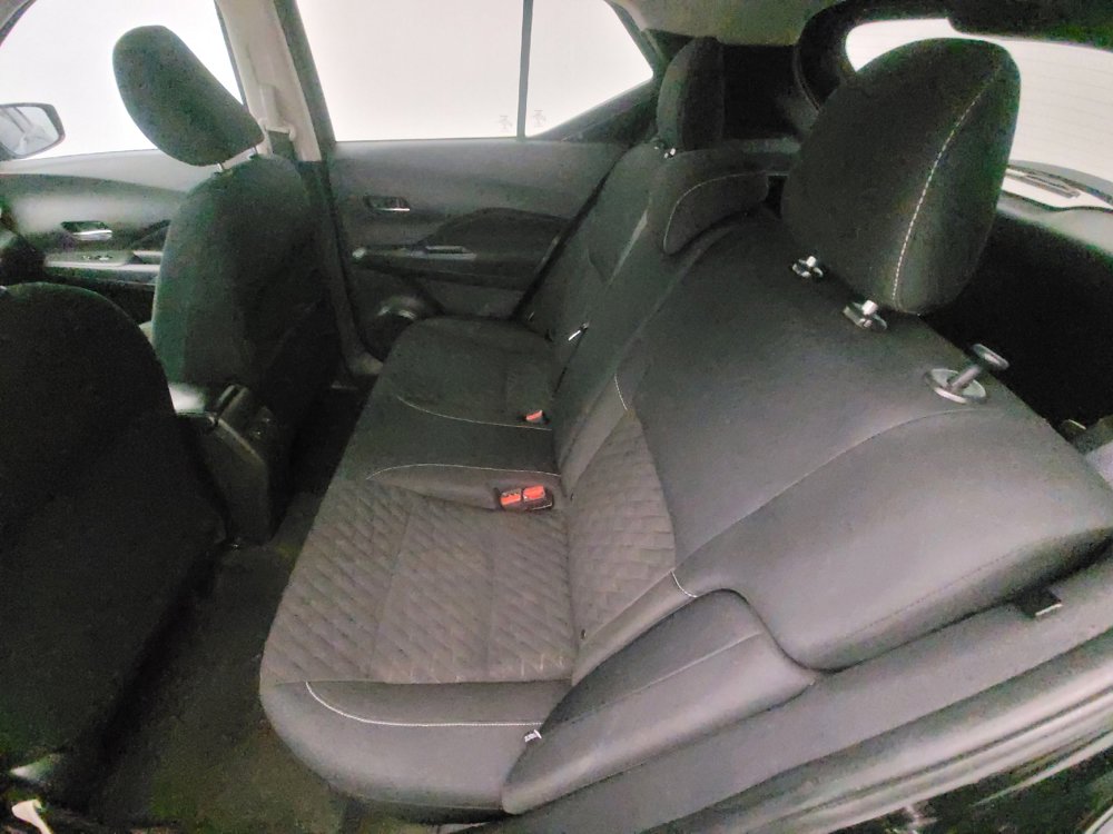 Used 2022 Nissan Kicks SV image 18