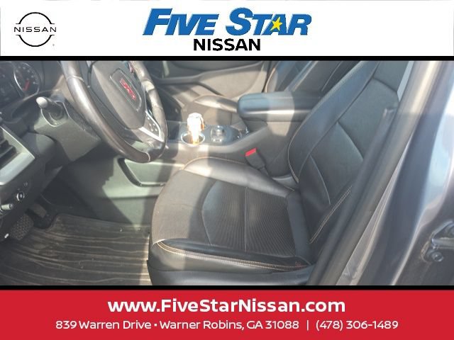 Used 2018 GMC Terrain SLT w/ Preferred Package FWD image 12