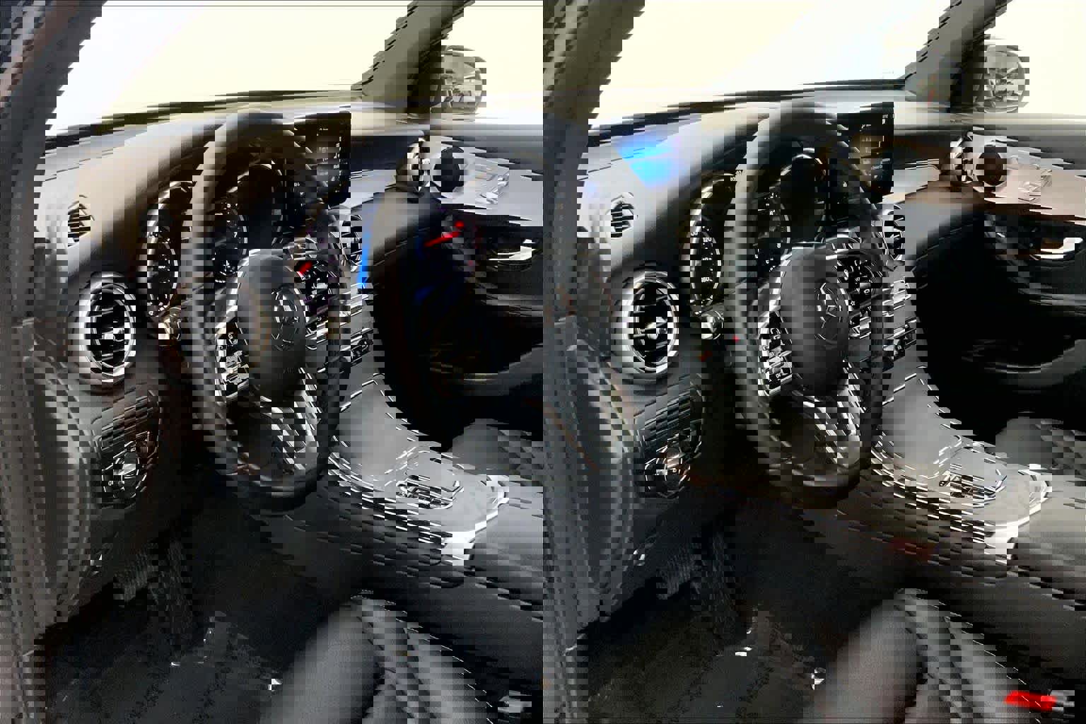 Certified 2022 Mercedes-Benz GLC 300 image 20