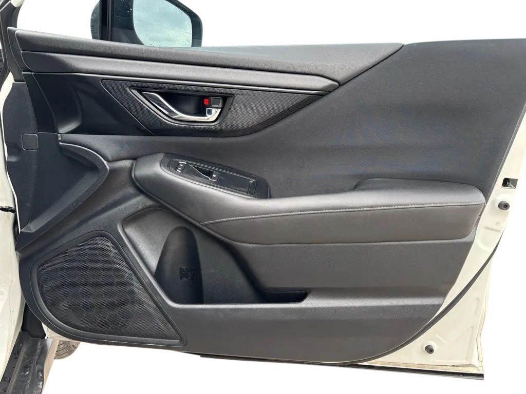 Used 2022 Subaru Outback Premium AWD/4WD image 30