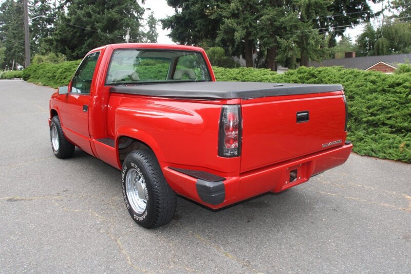 Used 1993 Chevrolet Silverado 1500 2WD Regular Cab image 4